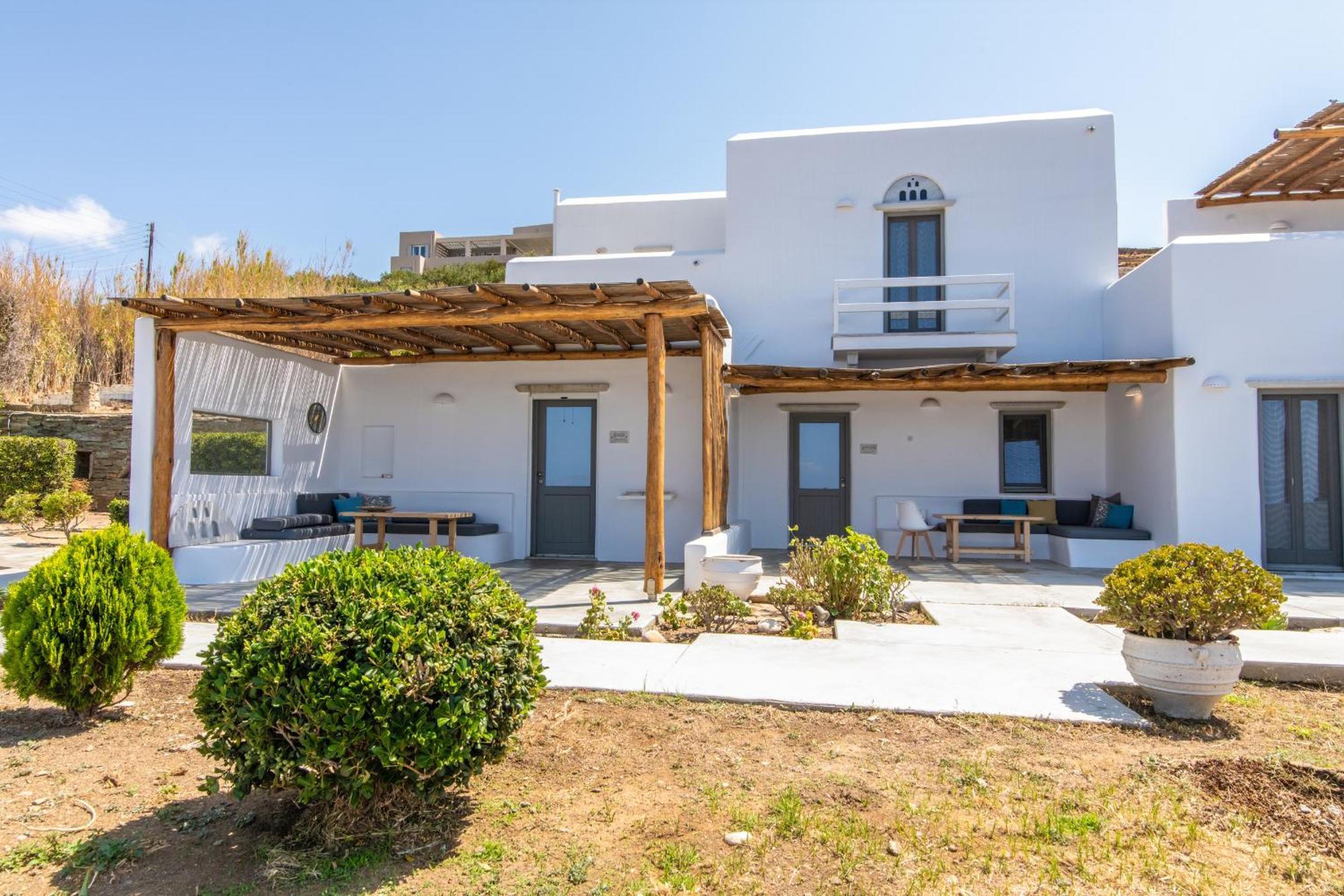 Big Blue Suites & Apartments Kionia Exterior foto