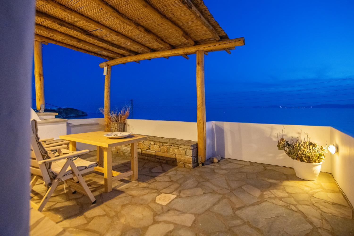 Big Blue Suites & Apartments Kionia Exterior foto